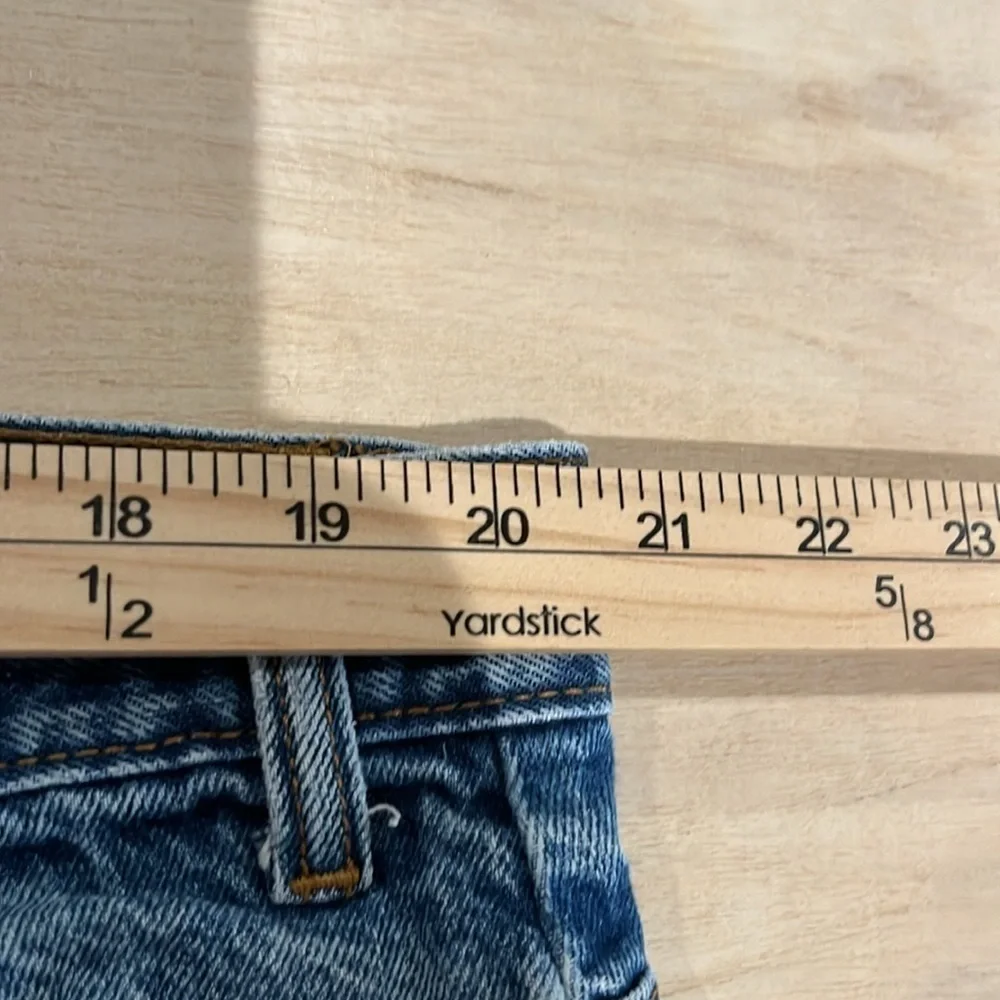 Men’s vintage 80s Levi’s 505 size 44 x 30